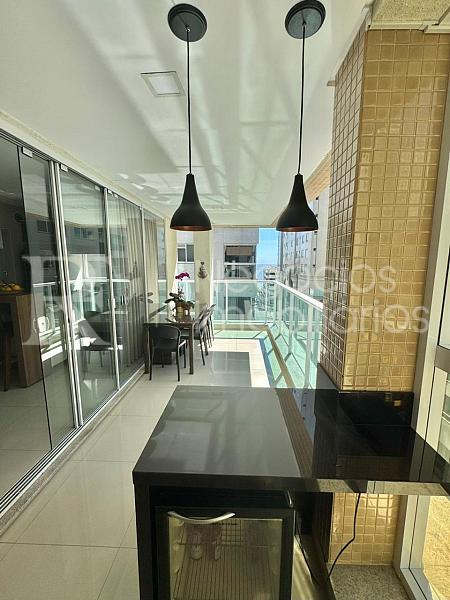 Apartamento � venda no Montblanc em Meia Praia � 3 Su�tes e 118 m� 3