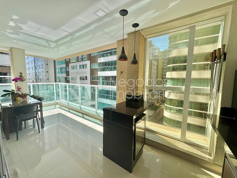 Apartamento � venda no Montblanc em Meia Praia � 3 Su�tes e 118 m� 7