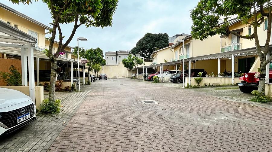 Casa em condom�nio � venda em Santo Andr� 29