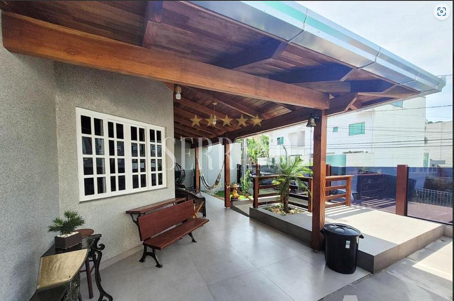 Casa em Balne�rio Cambori� 11
