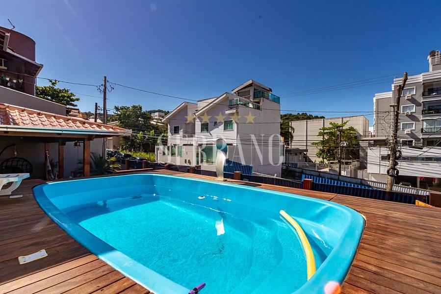 Casa em Balne�rio Cambori� 1