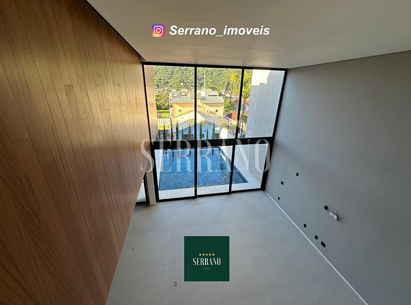 Mans�o de 720 m� em Cond. Fechado em Balne�rio Cambori� 4