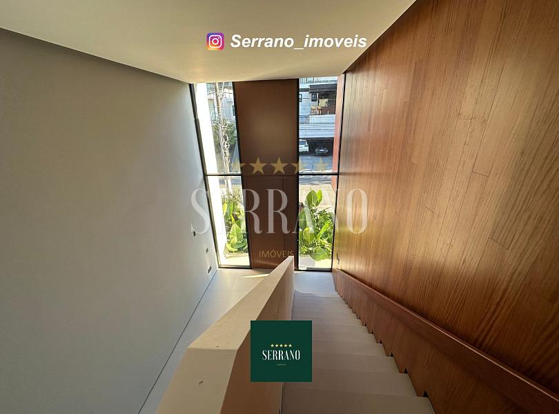 Mans�o de 720 m� em Cond. Fechado em Balne�rio Cambori� 8