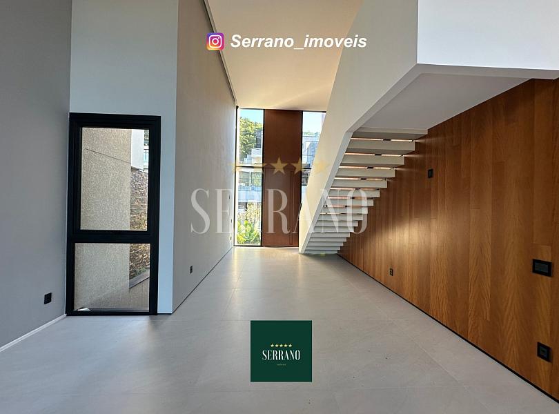 Mans�o de 720 m� em Cond. Fechado em Balne�rio Cambori� 10