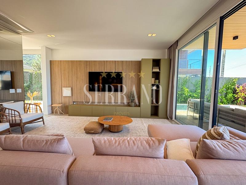 Casa em Condomínio com 4 quartos à venda, 344m², 6 banheiros, 3 garagens - Praia do Estaleiro - Balneário Camboriú — foto 8