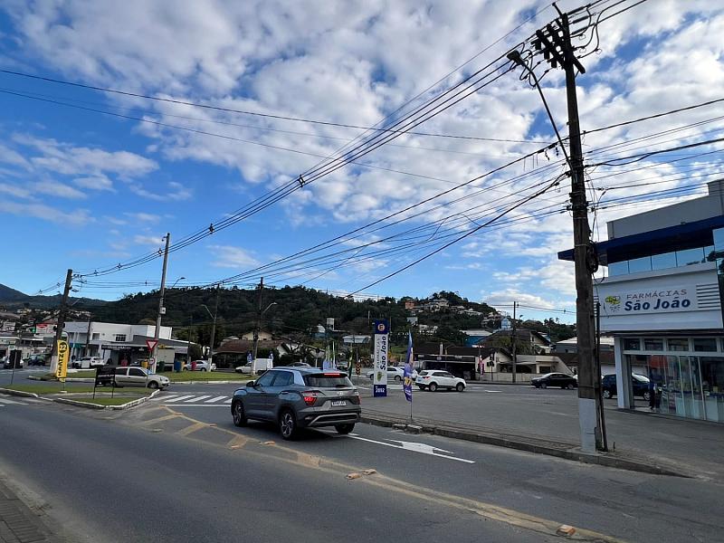 Terreno de 13 mil metros quadrados pr�ximo da Rua General Os�rio 6