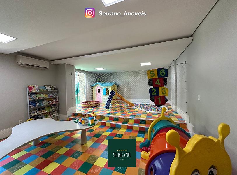 Apartamento de 03 Su�tes de 144 m� em Jardim Blumenau 29