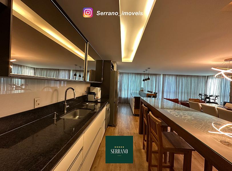 Apartamento de 03 Su�tes de 175 m� em Jardim Blumenau 13
