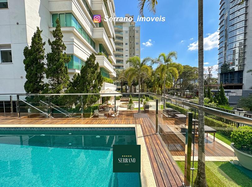 Apartamento Estilo Neocl�ssico de 353 m� na Ponta Aguda com 05 Vagas 20