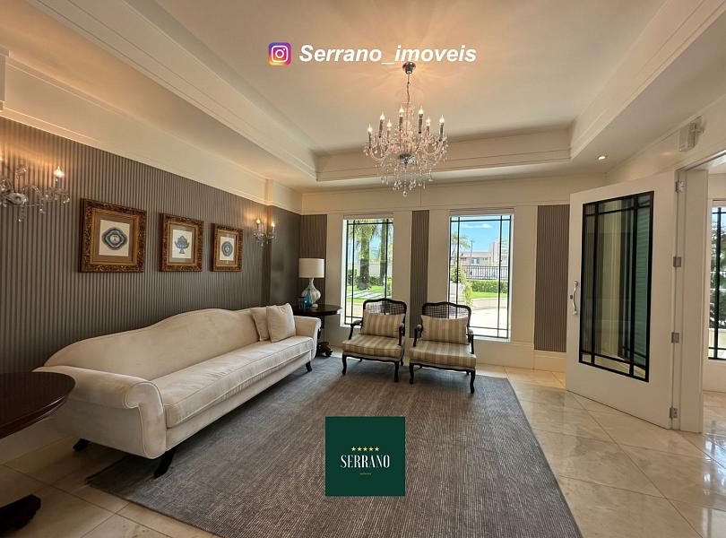 Apartamento Estilo Neocl�ssico de 353 m� na Ponta Aguda com 05 Vagas 6