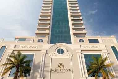 Apartamento com 4 quartos à venda, 170m², 5 banheiros, 3 garagens - Centro - Balneário Camboriú