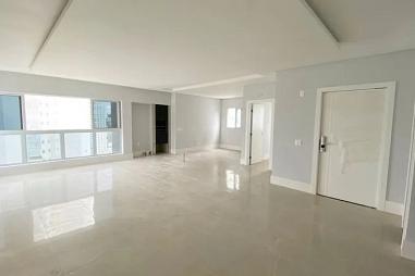Apartamento com 3 quartos à venda, 133m², 4 banheiros, 3 garagens - Pioneiros - Balneário Camboriú