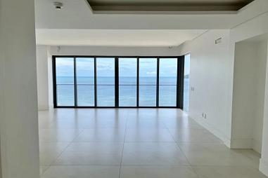 Apartamento com 4 quartos à venda, 216m², 6 banheiros, 4 garagens - Centro - Balneário Camboriú