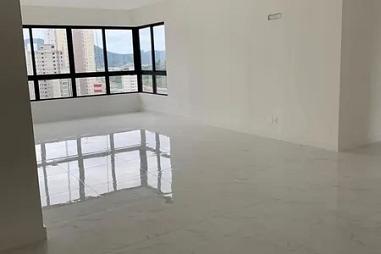 Apartamento no Edifício Florence Garden em Balneário Camboriú