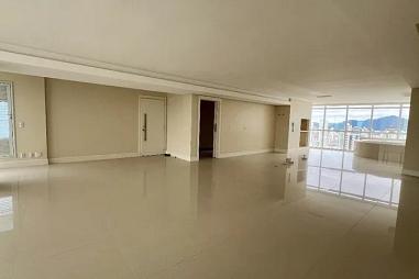 Apartamento no Edifício Alameda Jardins em Balneário Camboriú