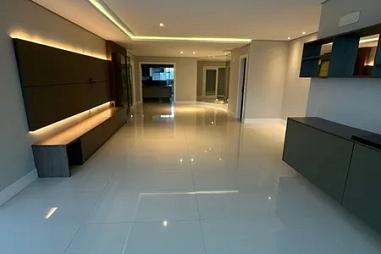 Apartamento com 4 quartos à venda, 206m², 6 banheiros, 4 garagens - Praia Brava - Itajaí