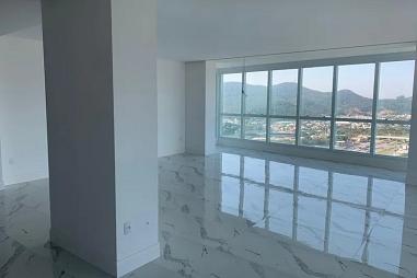 Apartamento no Edifício Marina Beach Towers em Balneário Camboriú