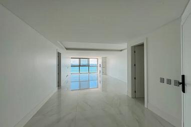 Edifício Pharos | Apartamento Frente Mar em Balneário Camboriú