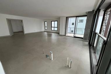 Apartamento com 4 quartos à venda, 265m², 5 banheiros, 4 garagens - Pioneiros - Balneário Camboriú