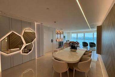 Apartamento com 4 quartos à venda, 196m², 6 banheiros, 3 garagens - Barra Sul - Balneário Camboriú