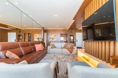 Apartamento com 4 quartos à venda, 190m², 5 banheiros, 3 garagens - Pioneiros - Balneário Camboriú