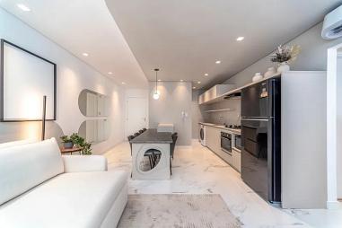 Apartamento com 2 quartos à venda, 80m², 3 banheiros, 2 garagens - Centro - Balneário Camboriú