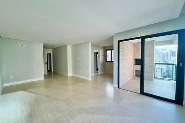 Apartamento no Edifício Hannover em Balneário Camboriú