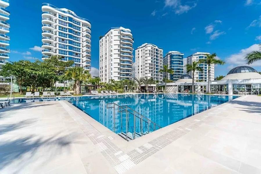 Brava Home Resort | Loca��o Anual | Praia Brava 9