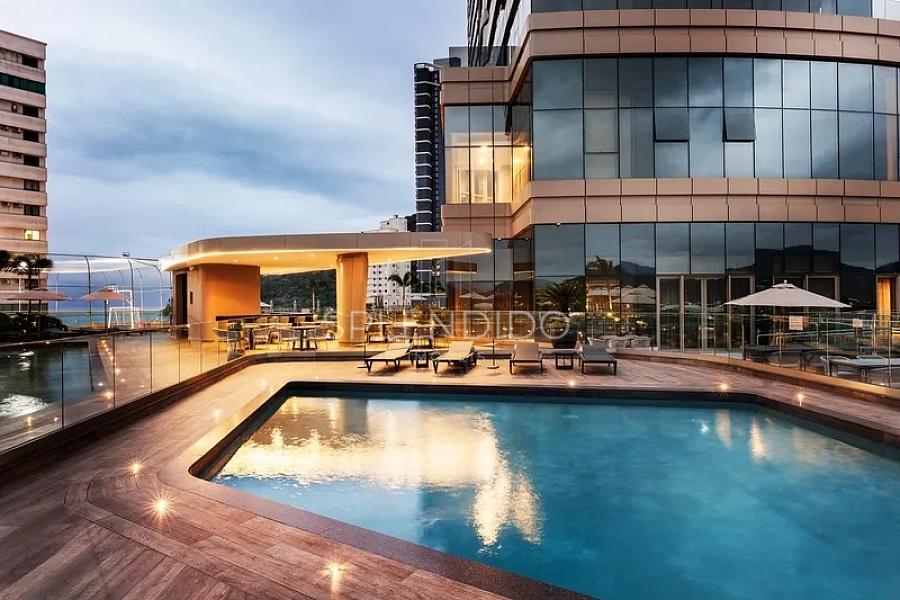 Apartamento no Yachthouse | Acima do 60� Andar 48