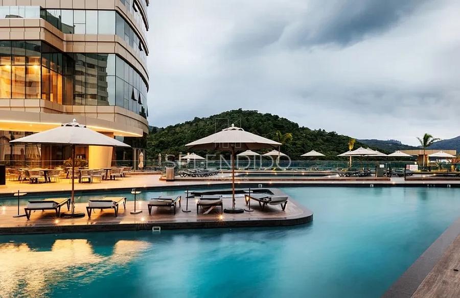 Apartamento no Yachthouse | Acima do 60� Andar 47