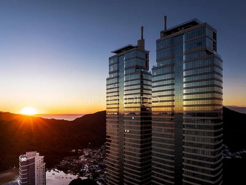 Apartamento no Yachthouse | Acima do 60� Andar 19