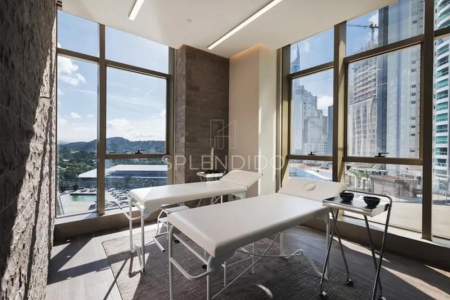 Apartamento no Yachthouse | Acima do 60� Andar 72
