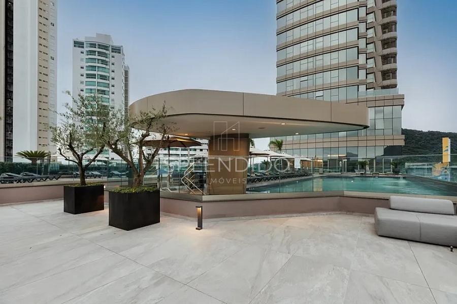 Apartamento no Yachthouse | Acima do 60� Andar 46