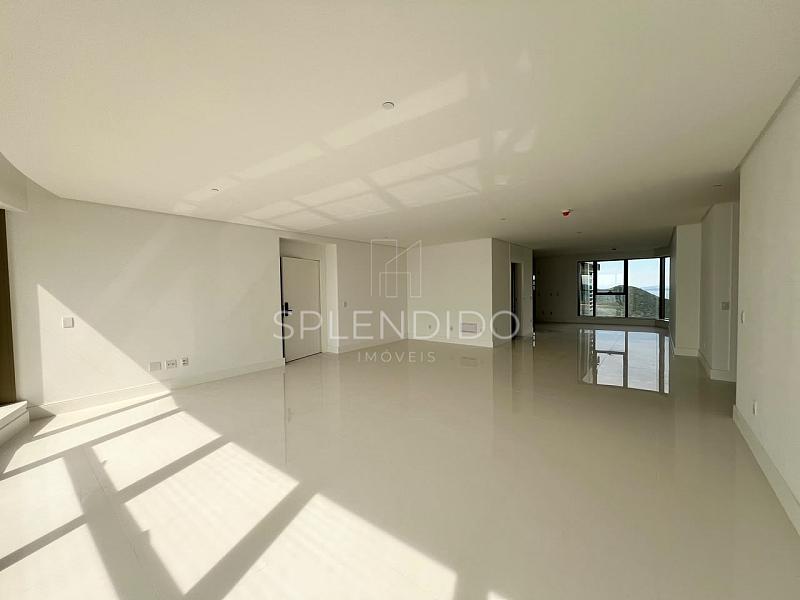 Apartamento no Yachthouse | Acima do 60� Andar 6