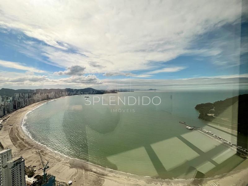 Apartamento no Yachthouse | Acima do 60� Andar 3