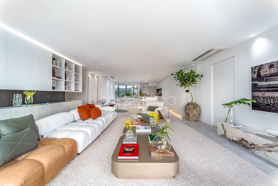 Yachthouse mobiliado � venda em Balne�rio Cambori� | 265 m� e 4 su�tes 3