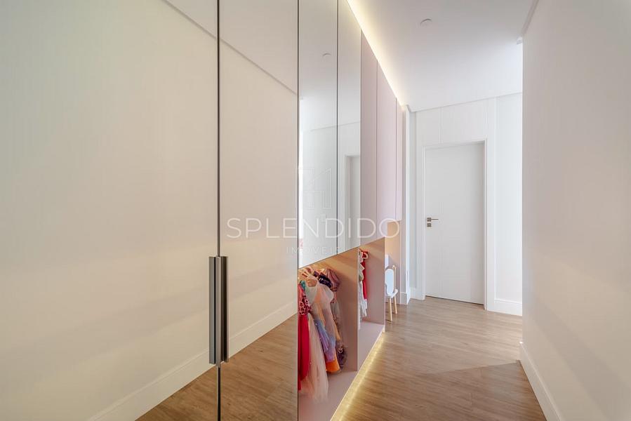 Yachthouse mobiliado � venda em Balne�rio Cambori� | 265 m� e 4 su�tes 19