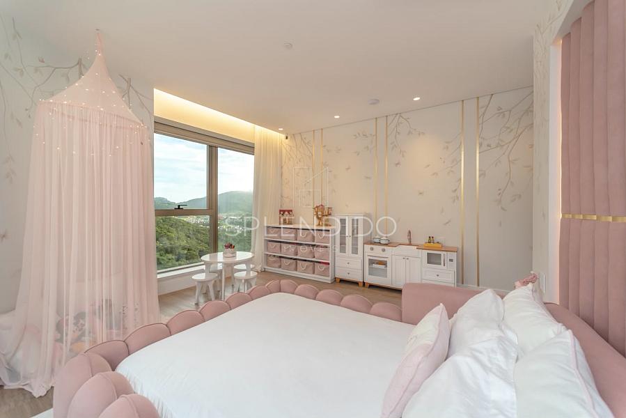 Yachthouse mobiliado � venda em Balne�rio Cambori� | 265 m� e 4 su�tes 23