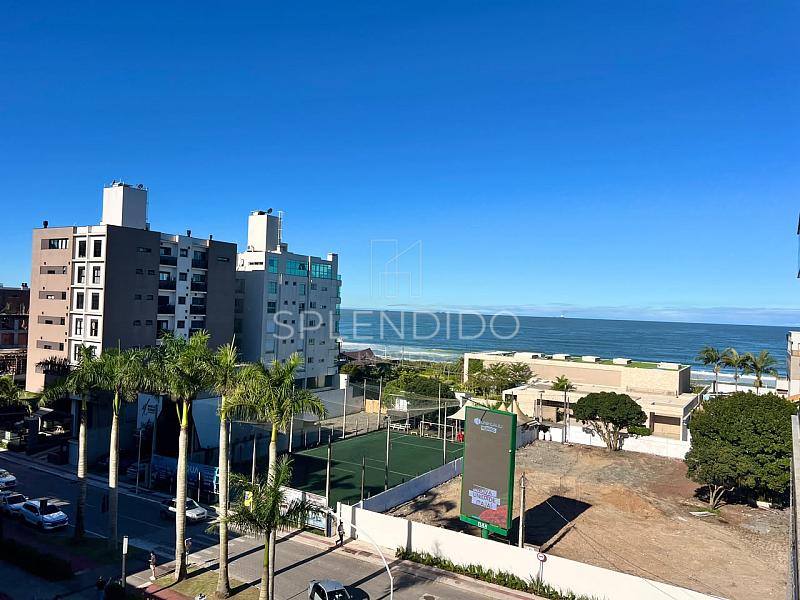 Apartamento no Residencial Santorini na Praia Brava 3