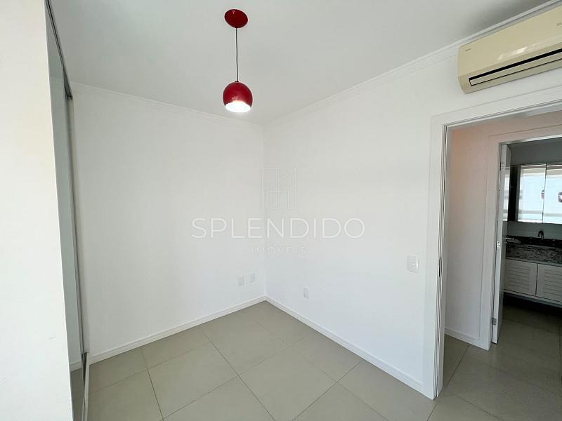 Apartamento no Residencial Santorini na Praia Brava 11