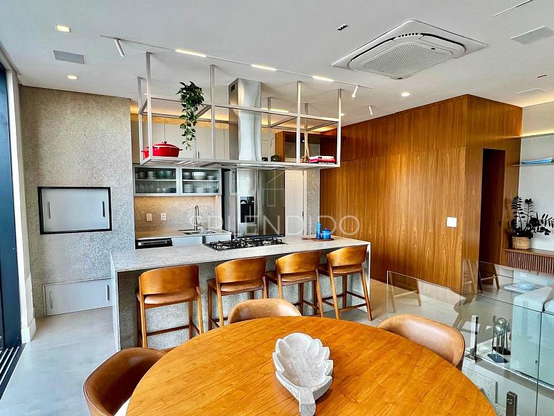 Cobertura Duplex no Edif�cio Brava Vita na Praia Brava 1