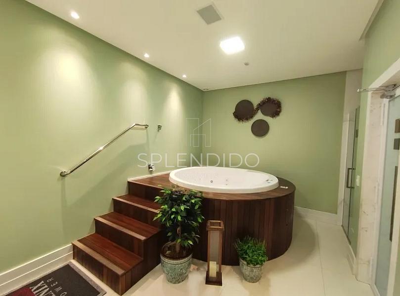 Ed. Phoenix Tower em Balne�rio Cambori� | Garden de 297 m� com SPA 48