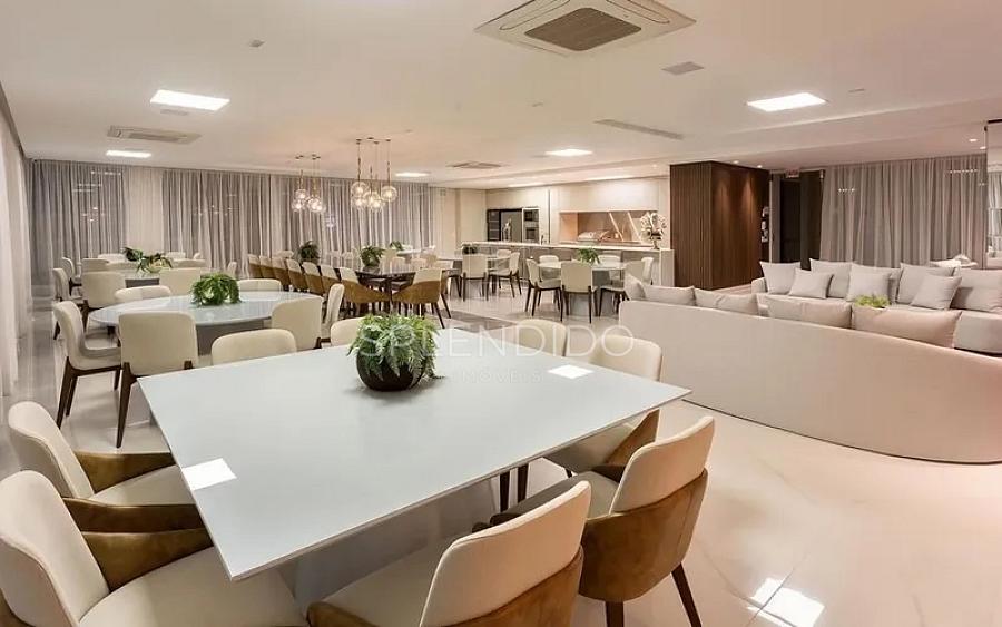 Ed. Phoenix Tower em Balne�rio Cambori� | Garden de 297 m� com SPA 41