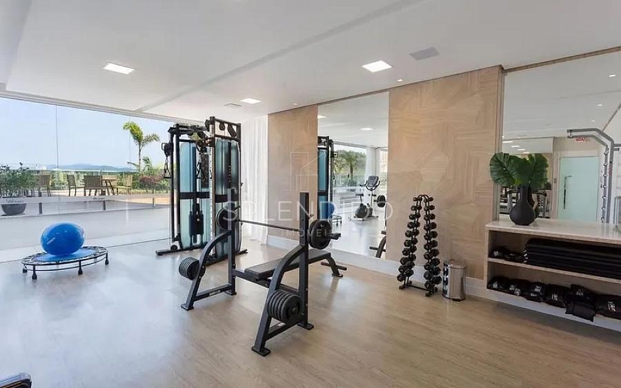 Ed. Phoenix Tower em Balne�rio Cambori� | Garden de 297 m� com SPA 46