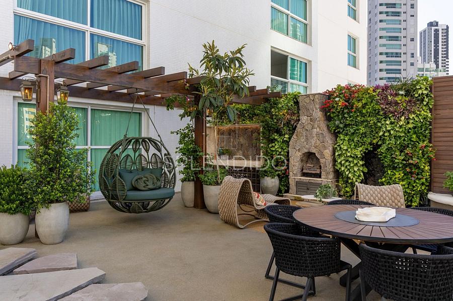 Ed. Phoenix Tower em Balne�rio Cambori� | Garden de 297 m� com SPA 5