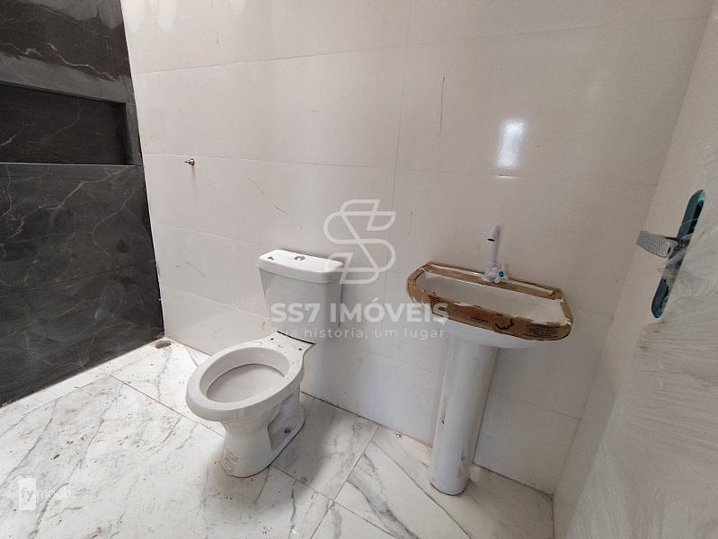 Casa à venda no Campo de Santana, imóvel novo com 02 dormitórios e amplo espaço de terreno nos fundos, próximo ao Supermercado Jacomar. — foto 13