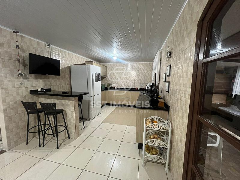 Lindo Sobrado com 04 dormitórios, à venda em Colombo! — foto 10