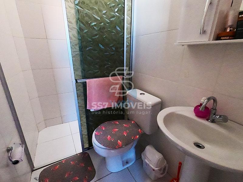 Lindo sobrado à venda, com 2 quartos, no bairro Sitio Cercado, em Curitiba, próximo a Rua São José dos Pinhais. Podendo ser financiado — foto 17