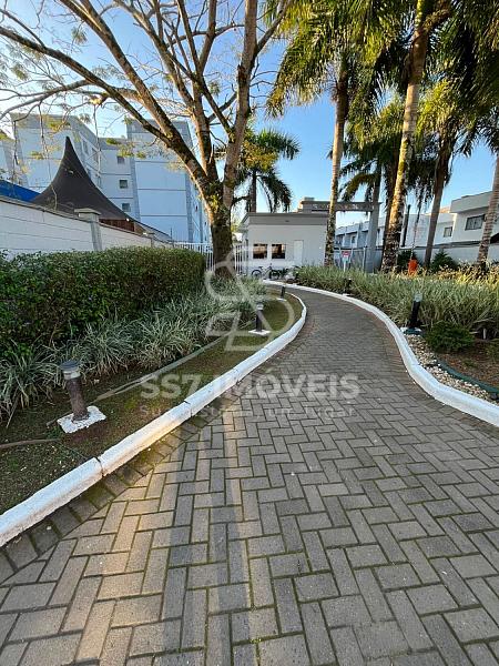 Apartamento semi mobiliado � venda no Vila Nova 1