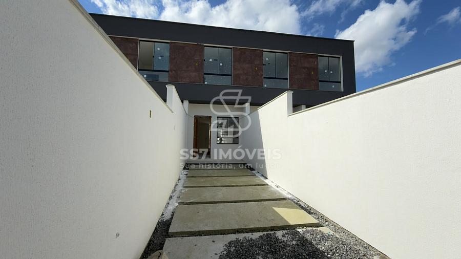 Maravilhoso Geminado com 2 quartos, no Bairro Vila Nova 1